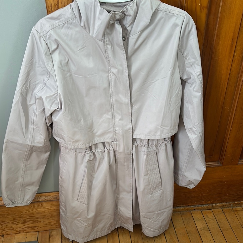 Mondetta Women's Gray Hooded Jacket